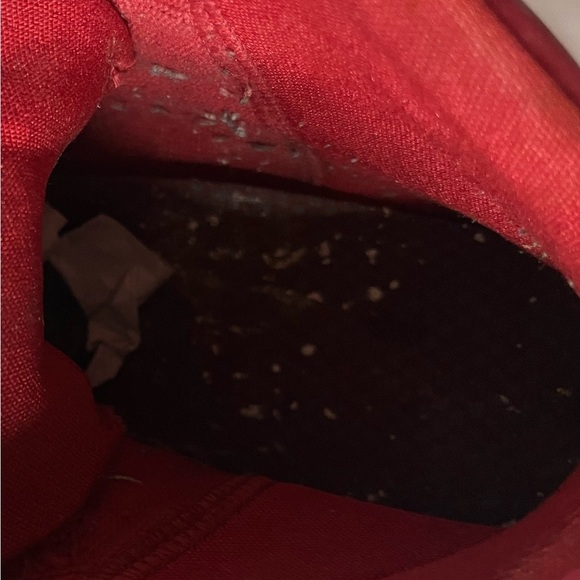 Nike Air Jordan Retro 1 High Red Leather Sneakers Men’s Size 9.5 - Rare Edition - Picture 10 of 10